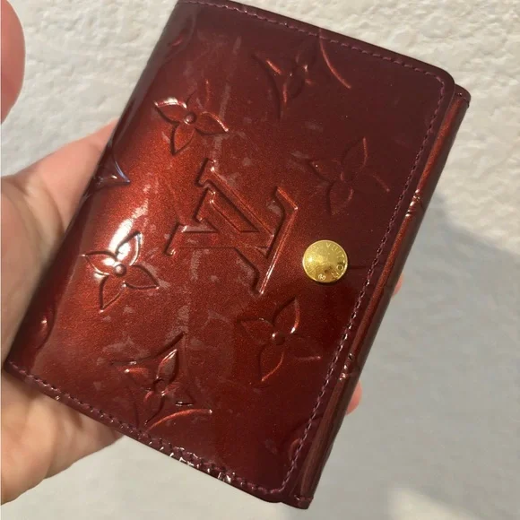 Louis Vuitton Amarante Burgandy Monogram Vernis Mini Card Holder Wallet - Picture 2 of 6